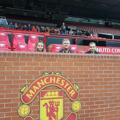 laurenalexclair's profile picture. 