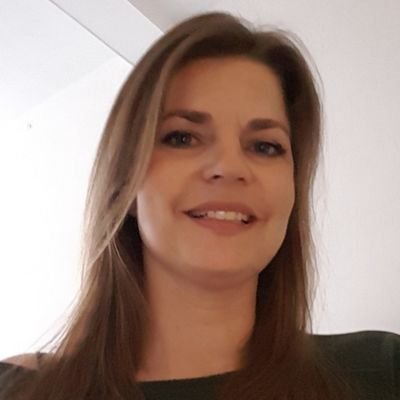 YessHeller's profile picture. zelfstandig beauty ondernemer/trainer @Skillsgroningen. Woon samen met Jeff en #TAPASdekat