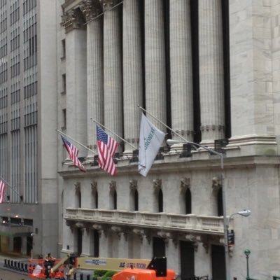 DayOne70127424's profile picture. 2024年3月にFIREの名の下、中年無職独身になりました😇基本的に高配当株が好きですが、インデックス、REIT等も手を出してます💴