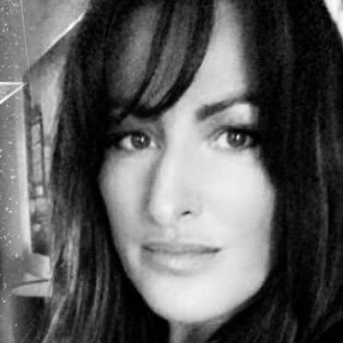 MissShellylou's profile picture. Self-confessed cat lover, wine enthusiast and all things HC. Working as a Child Technician since 2003.