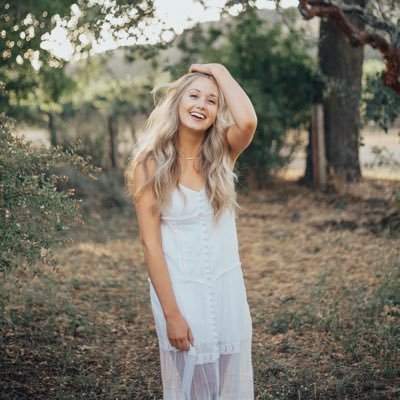 kaciharlow Profile Picture