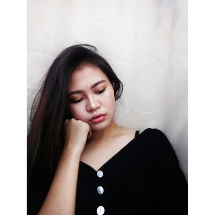 DellaveraJ's profile picture. proud to be sabahan  🤗