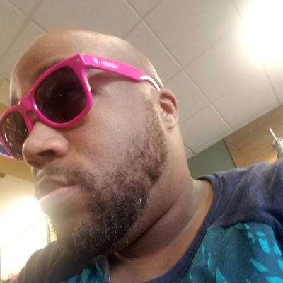 de_tech_'s profile picture. I.T. Consultant /Director/ Entrepreneur