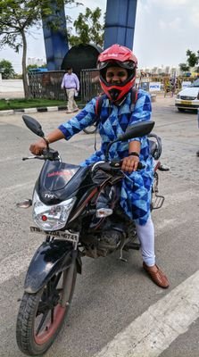 FriendsAreFirst#BikeRiding#JokerFan#TravelFreak#FunLoving#Not a Girly girl 😁