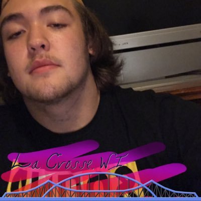 rdf2773's profile picture. I’m allergic to bullshit. Snap: xxrdfxx