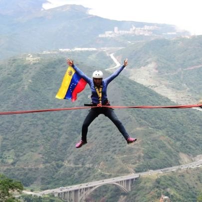 dianis731's profile picture. Conductora de mis pasos.... Y amante de la vida, a pesar de los tropiezos...