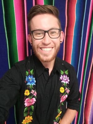 Gaymer, Latino, Gaucho Alumnus and all around dork and nerd.