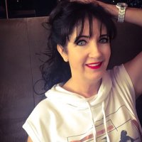 Snow White Rina (@snowwhiterina) 's Twitter Profile