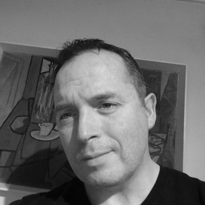 MartinCaldwell1's profile picture. Derry artist living in Portstewart, love Ireland's natural beautiful landscapes and scenery. Inspired by nature and the famous Irish hospitality welcome.