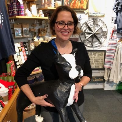 Profile Picture of Leah Gordon 👩‍🔬 (@leahmgordon) on Twitter