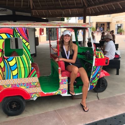 juliannemccla's profile picture. nyu mph