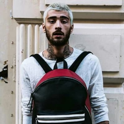 Zayn is a king who stole my heart💕
follow my fan acc
@hereforannexx