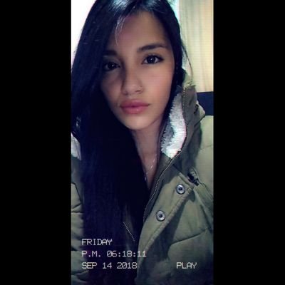 KarenEudor's profile picture. Mira con ojos de turista, que ven belleza donde todos ven rutina. 💀♡