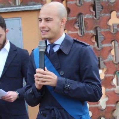 Co-founder di DIB. Consigliere Comunale a Vigevano. In corsa per la Camera dei Deputati