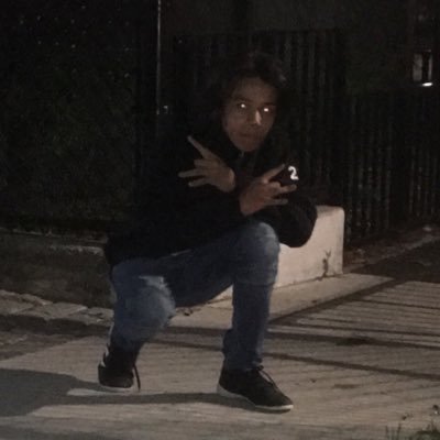 I’m 15 and like Pink Floyd, Kid Rock, Marco de vita. 🇭🇳 I also like soccer specifically Liverpool #LFC #YNWA old acc was suspended formerly KaullyHD.