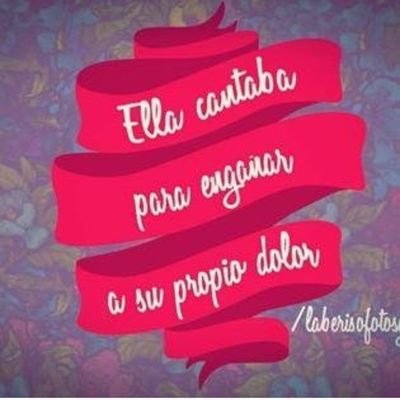 Todo el tiempo que pasó
no me aleja de tu lado
cielo de un solo color
que me sigue enamorando,
hay algo que sigue vivo
nos renueva la ilusión..🇺🇾