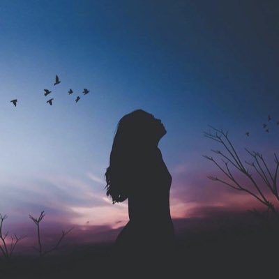 vwv40's profile picture. بعض من المشاعر العابرة ، ليش كل ما اكتبه اعيشه .