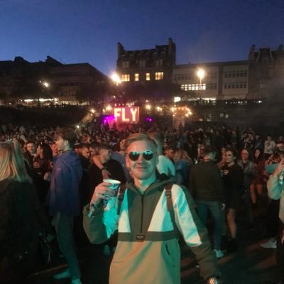 trothers92's profile picture. 