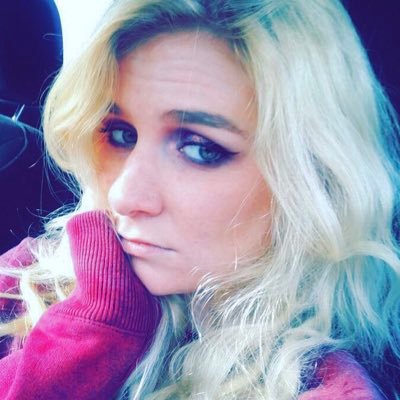 TriciaofBridge's profile picture. Cynical Idealist™️