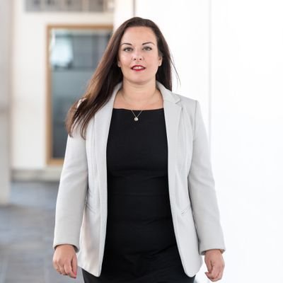 Vikki Howells MS Profile