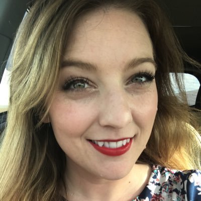 TarynGlaze's profile picture. 