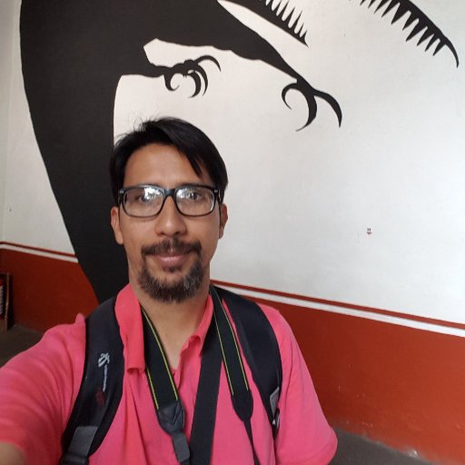 ocastelblanco's profile picture. En la brega.