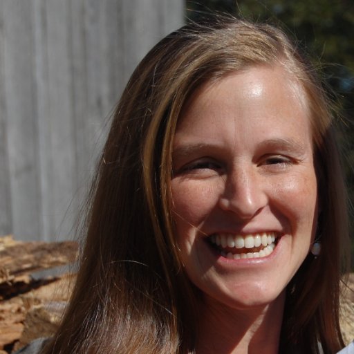 Wife. Mom of 4.
Author, Leah Unveiled
English: https://t.co/Ip5zHHeqiN
Español: https://t.co/o9YUWS9jyb
@ClassicalConv:Challenge I Director
BAEcon/Phil,MBA/MAEcon