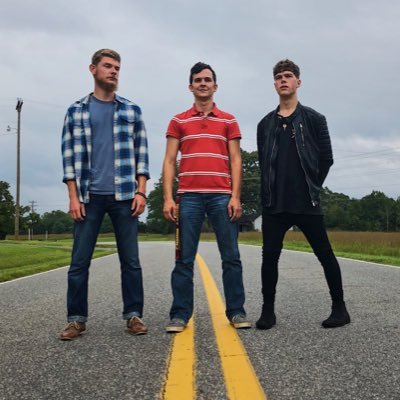 We are an Alternative Christian Pop/Rock band // Aubrey, Luke, Ian https://t.co/NeMiHiQlZ1