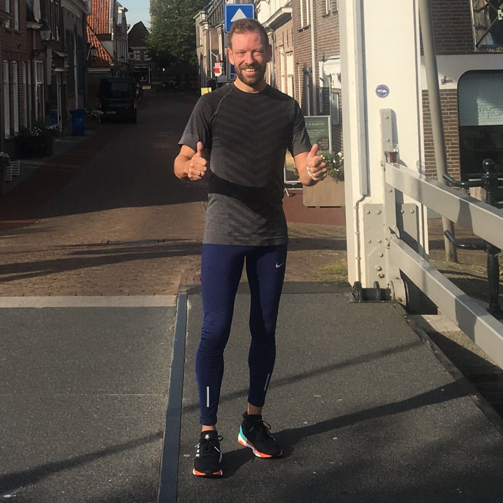 Wurmpieee's profile picture. ZBH-er (Zeer Bekende Hasselter) Trotse Vader van : Sem,Jur en Koen. Passies: Voetbal,Schaatsen,hardlopen,wielrennen,Varen.