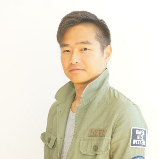 NECという会社でメタバース回りの事業の創出を行なってます。
あと、個人(及び自分の法人)でもマーケティングや事業企画やってます。