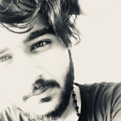 sunchatmat's profile picture. I'm random. 🤷🏻‍♂️ 🇮🇳🇮🇳