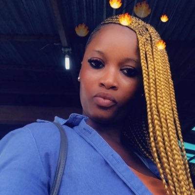 HelenTh29056082's profile picture. 