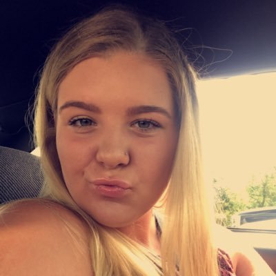 lizziemowrer39's profile picture. Sometimes it takes losing everything you have to finally grow and find yourself.