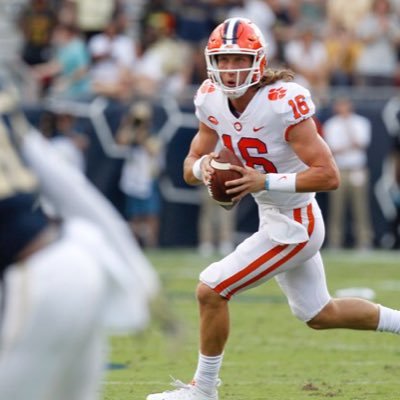 Die hard Clemson Tiger fan! Follow this account for everything about the Clemson Tigers! #GoTigers #Clemson