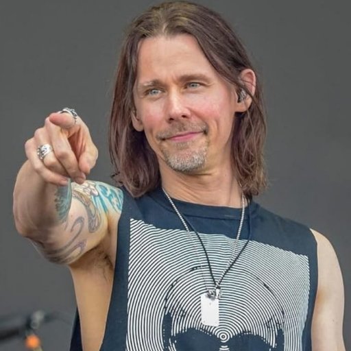 Official South America page dedicated to support our great artist @MylesKennedy projects. Follow us on the IG and Facebook too.