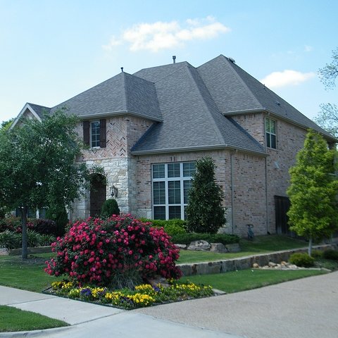 Selling or buying real estate should not be a daunting task, but for many people it is. Adfluentia Realty Management offers nothing else but the best.