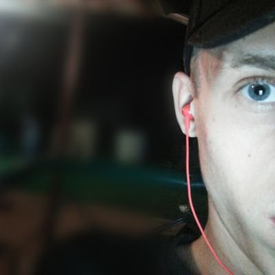 starikovitaly's profile picture. В прошлом спортсмен, ныне пьяница