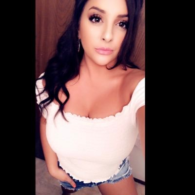 ♉️👑🍺👩🏽‍⚕️😈