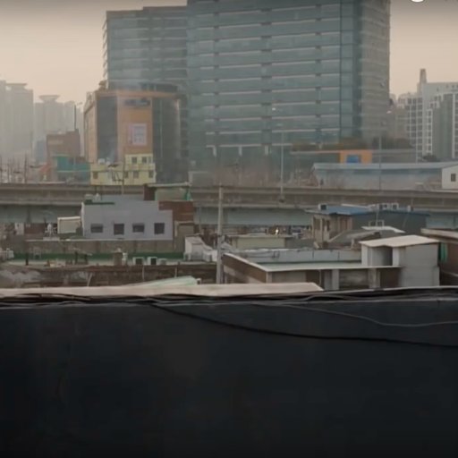 MisfitWithAMic's profile picture. 20. She/Her. 🏳️‍🌈