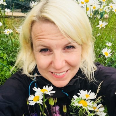 Pedagogisk sakkunnig som jobbar målmedvetet för att alla barn och unga ska få det de behöver. #livslångtlärande #mångsidigkompetens #positivpedagogik