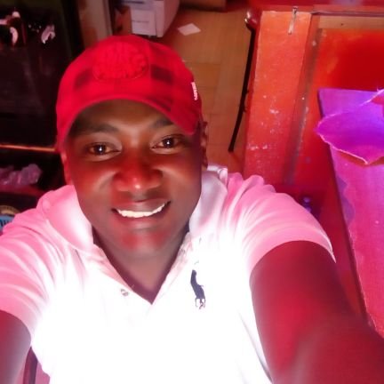 BakerNjenga's profile picture. Design and music