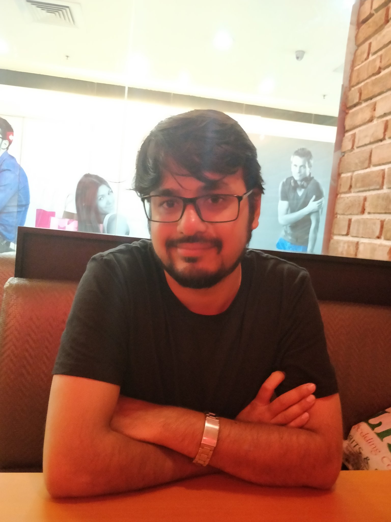 uM3sH_r0uT3lA's profile picture. Hakuna Matata !!