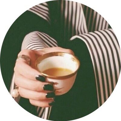 qa__m's profile picture. گلمتينّ . . . تمططر آلسّمآء .. وَتذھب ـآلفَقر ! { أستغفرُ آللَّہ } فَ رددۆھآ دوَمـآ ،،