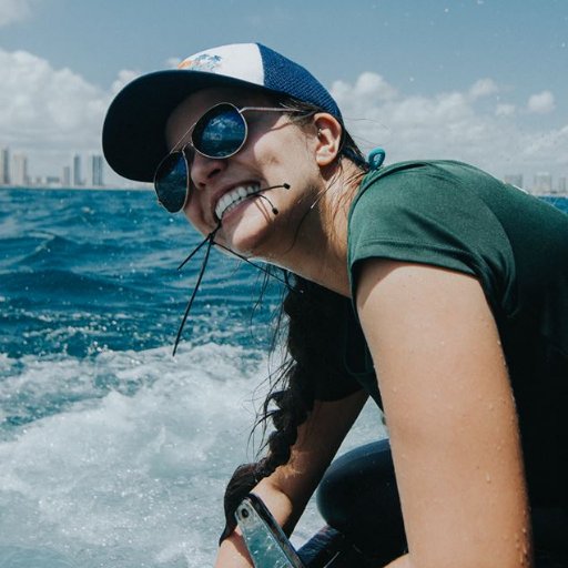 Spatial ecologist studying marine megafauna movement patterns at the Australian National University @EcoEvo_ANU 🦈🛰️ (she/her)