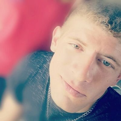 MatiTechera13's profile picture. Peñarol te enseña a luchar hasta el último segundo.