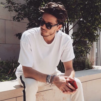 Nielslucker's profile picture. Previously Co-founder @blockdata_tech (acquired by @CBInsights) 👨🏽‍🚀 ➖ Art lover and Blockchain enthusiast. Design | Branding | Tech