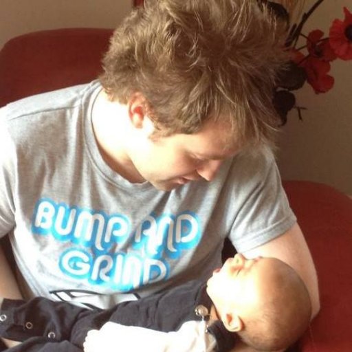 AndyHaynes147's profile picture. Chess, Golf, Portsmouth FC. not necessarily in that order.