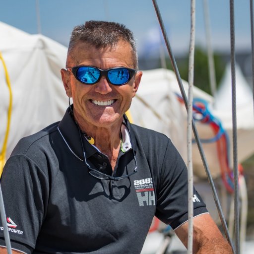 Solo circumnavigator, Blue water adventurer, 2018 #GoldenGlobeRace Entrant. Hungarian-born American citizen sailing under USA flag.
https://t.co/2Psd1CSOM3