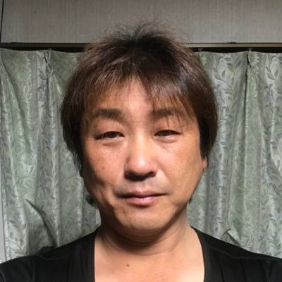 年齢50歳、バツイチ独身、仕事は、現場監督の仕事をしてます。5年前ぐらいに離婚後10年付き合った彼女と別れました。新しい出会い、彼女が欲しいです。