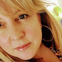 Sophie Livingstone (@livingstonesoph) Twitter profile photo